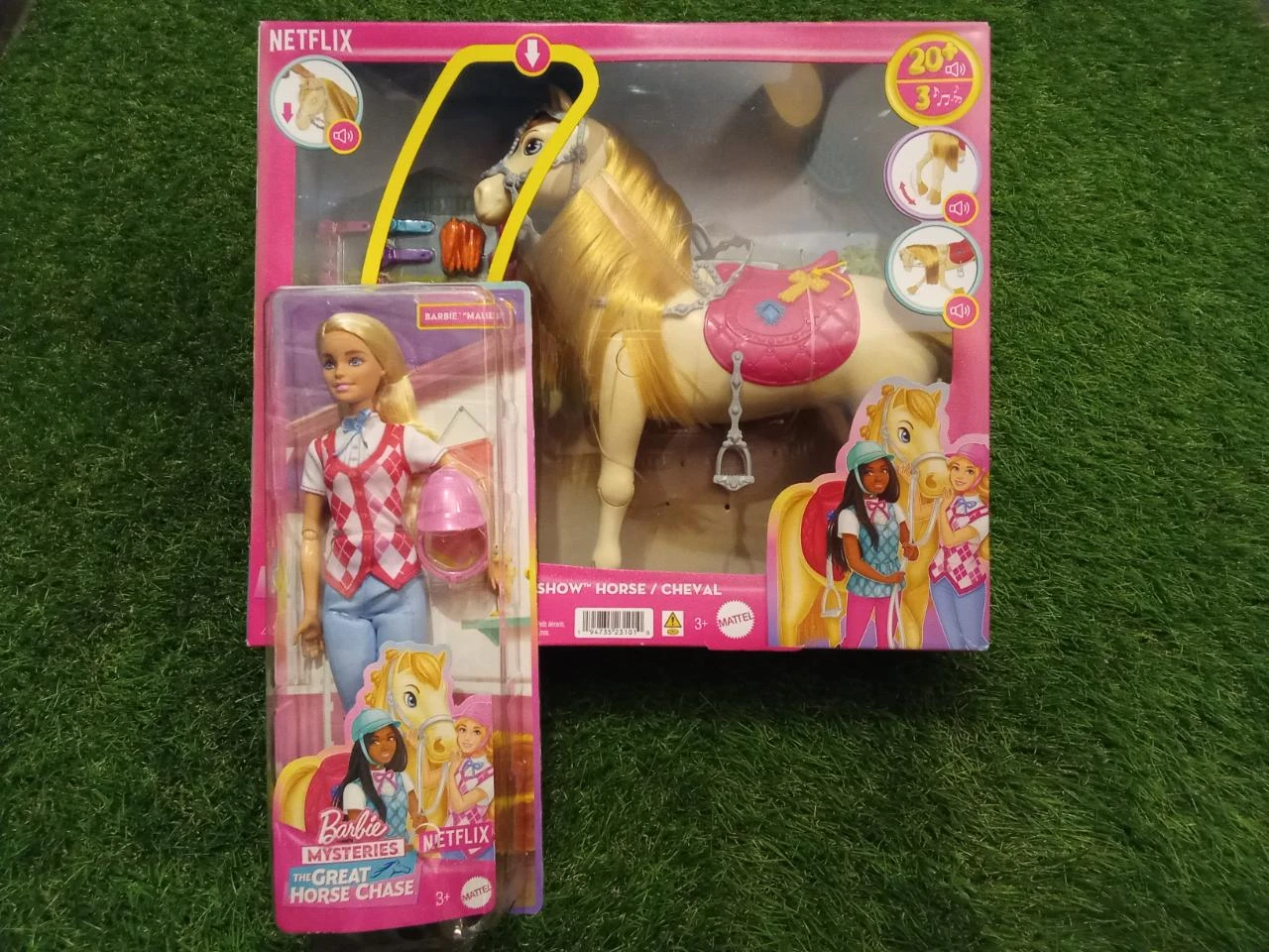 2 coffrets neufs sous emballage Barbie cavalière et son cheval